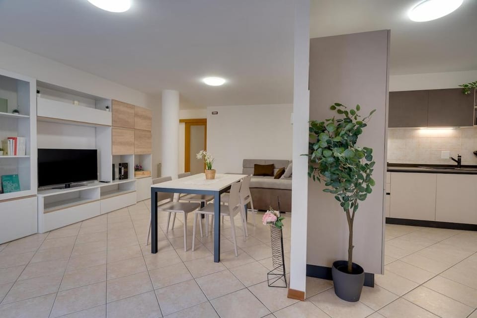 Centro Cormons - 3 Camere Letto & Balcone Privato Apartment in Friuli-Venezia Giulia