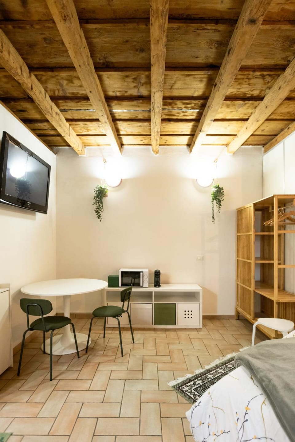 Cozy Studio Apartment- Navigli Apartment in Milan