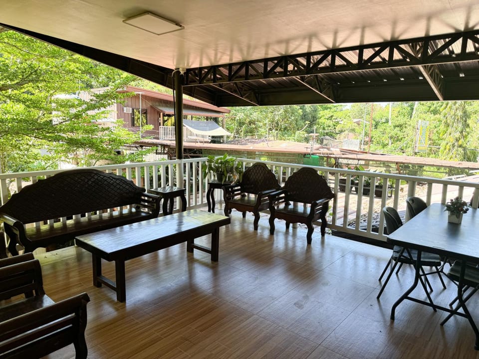 Nazarene Apartelle -R5 Bed and Breakfast in Island Garden City of Samal
