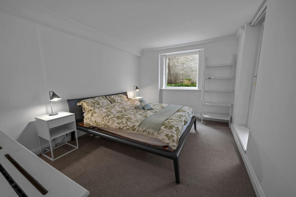 Chelsea 1-bed Flat with Patio Apartment in City of Westminster