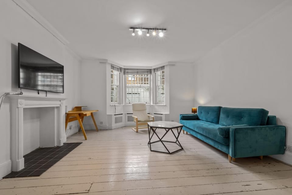 Chelsea 1-bed Flat with Patio Apartment in City of Westminster