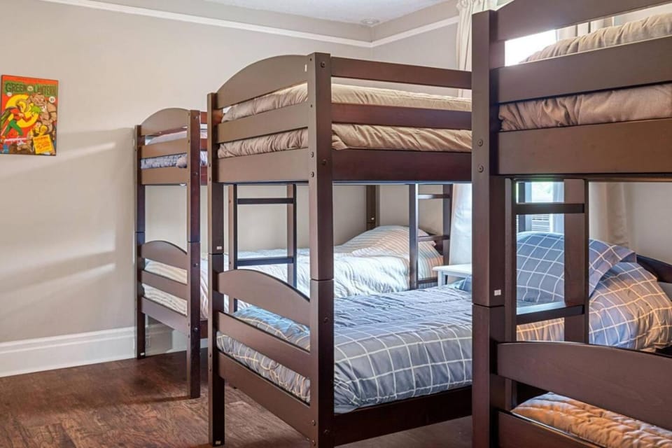 bunk bed