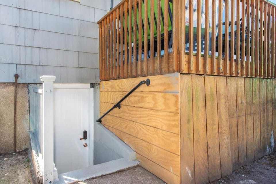 Cozy Basement 2 Bed in Passaic Apartment in Passaic