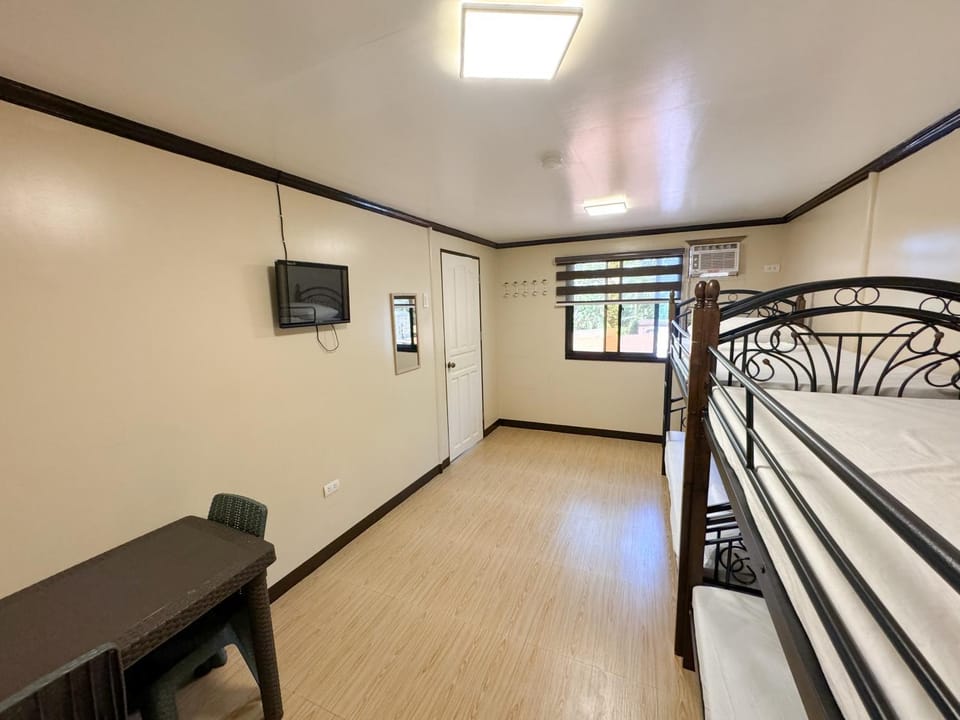 Nazarene Apartelle -R2 Vacation rental in Island Garden City of Samal