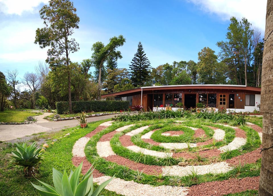 Property building, Facade/entrance, Day, Garden, Lobby or reception, Decorative detail