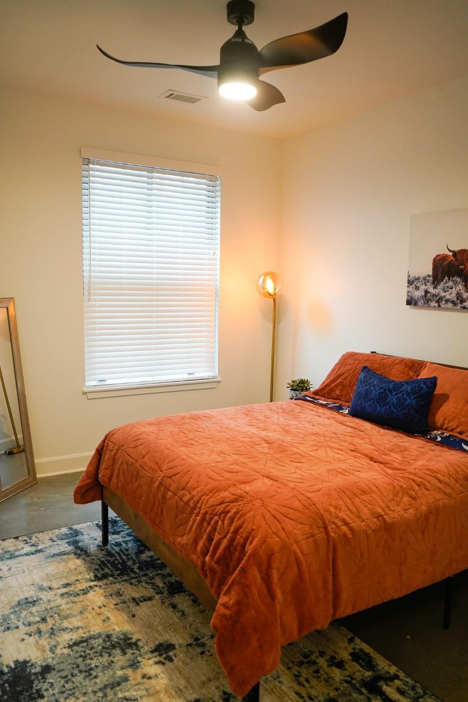 The Sunflower Suite Bed and Breakfast in Lawrence
