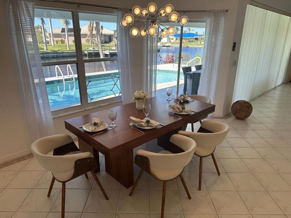 Villa Westend, outstanding and quiet location Villa in Cape Coral