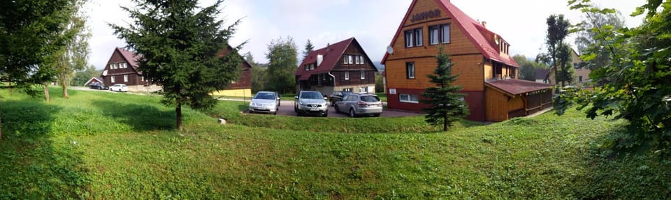 Property building, Area and facilities