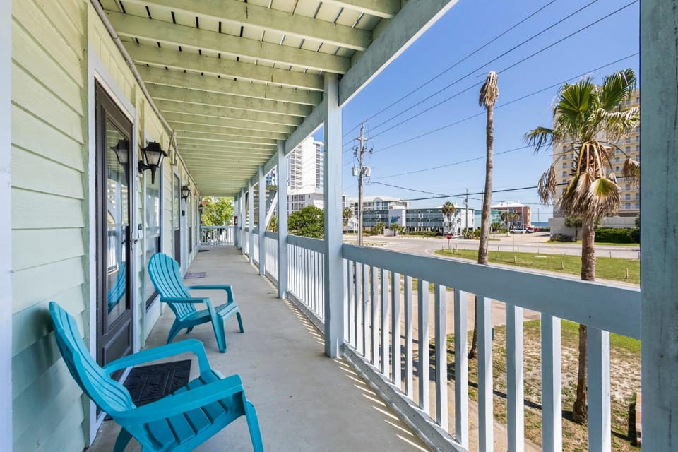 The Cove A103 House in West Beach