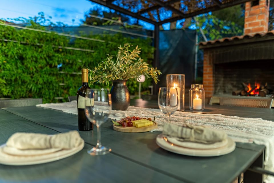 Spacious Seafront Villa with Pool, Tennis, Gym & BBQ l Žaborić Villa in Šibenik-Knin County, Croatia