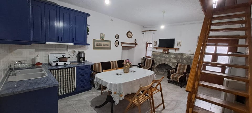 Παραδοσιακο Αρχοντικό της Αλεξάνδρας Apartment in Evros, Greece