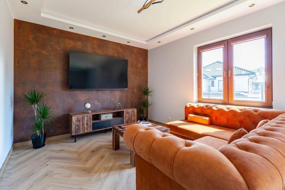 Communal lounge/ TV room, TV and multimedia, Seating area, Evening entertainment