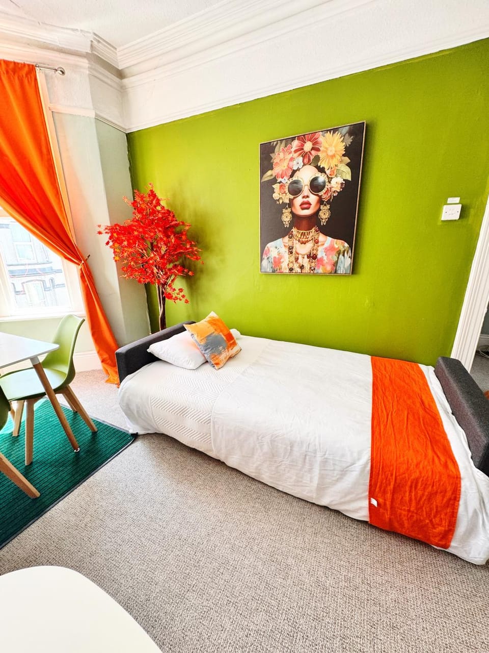 Best Offer Spacious and Chic 2 Bed Apartment Apartment in Plymouth