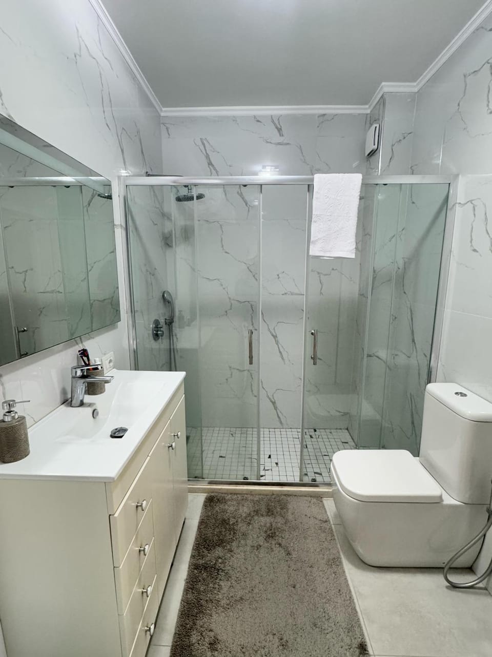 Shower, Bathroom