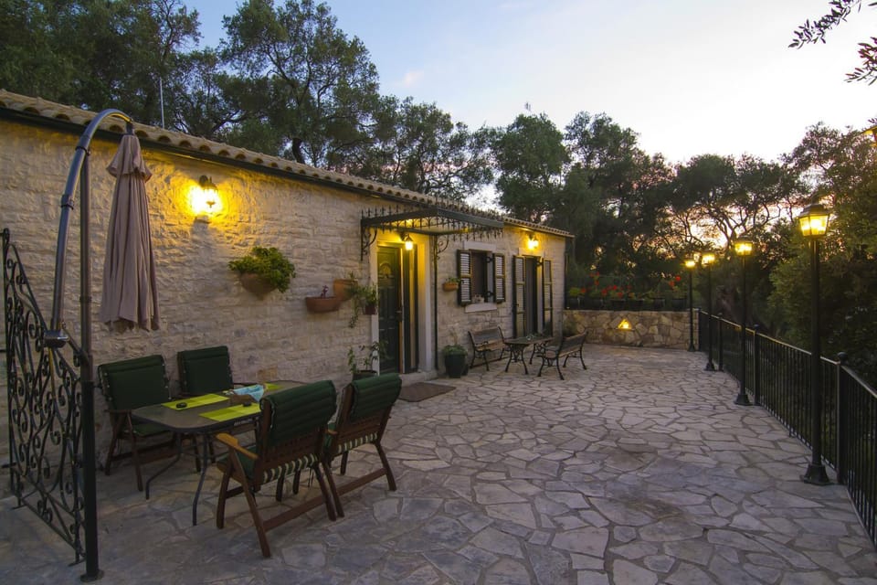 Garden, Balcony/Terrace