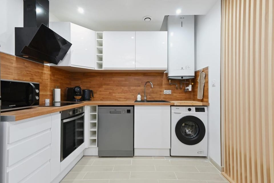 logement classé, entièrement neuf près du port Apartment in La Ciotat