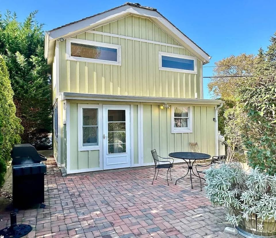 Seabreeze #3 - Cozy cottage by the beach House in The Hamptons