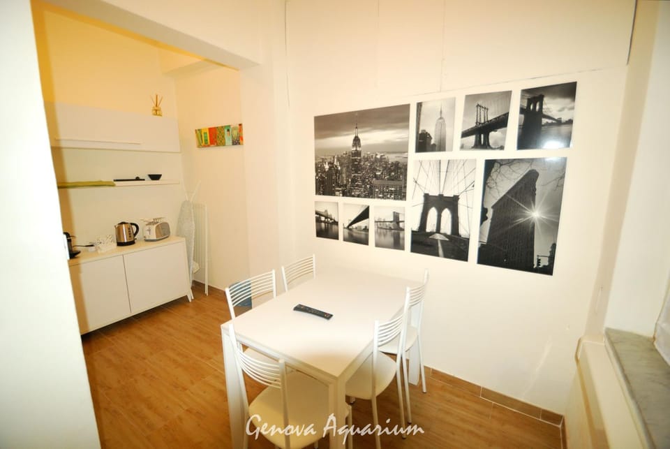 Coffee/tea facilities, Dining area, toaster
