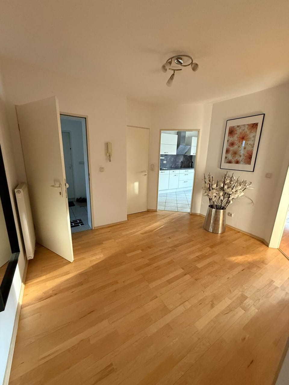 Sehr schöne Wohnung 100 qm zentrale Lage 5 min nach Aachen Apartment in Herzogenrath