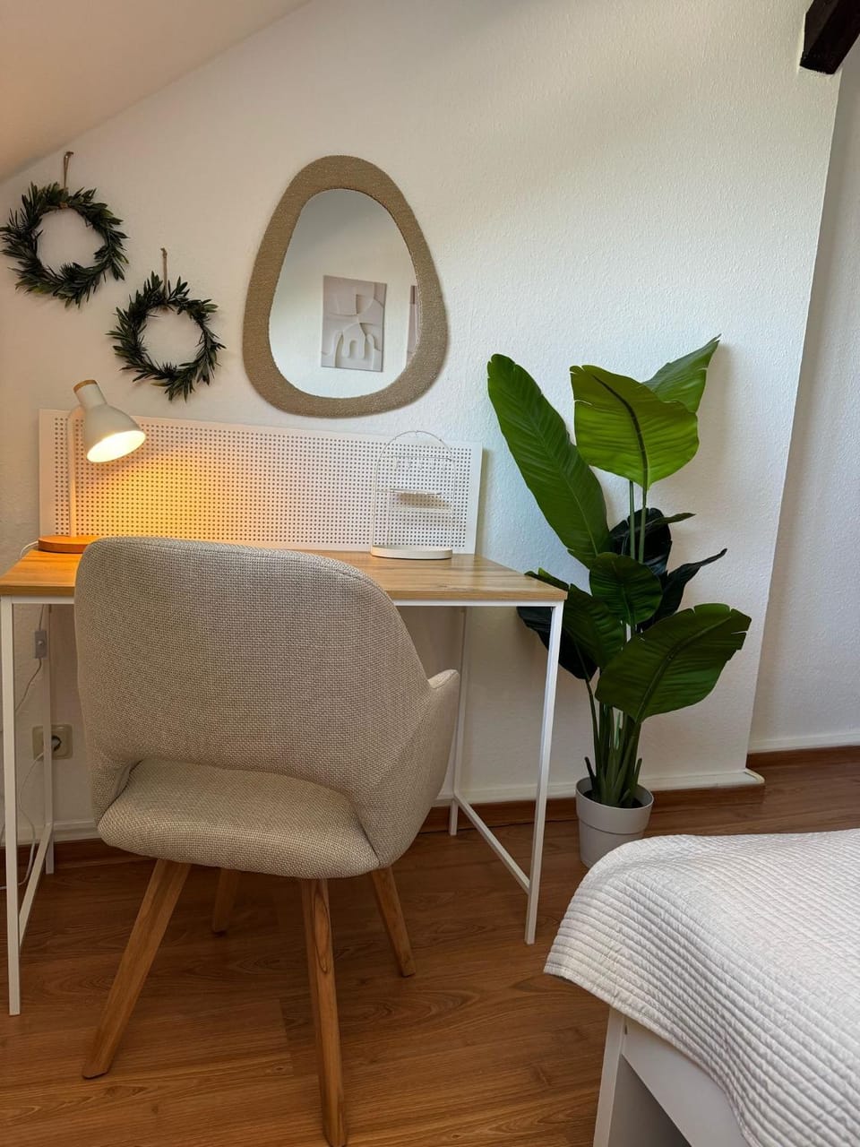 Boho Elegance Apartment in Chemnitz