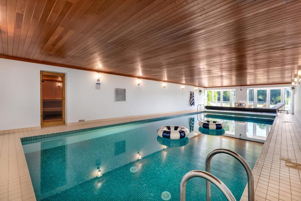 Sauna, Spa and wellness centre/facilities, Pool view, Swimming pool, Swimming pool, Sports