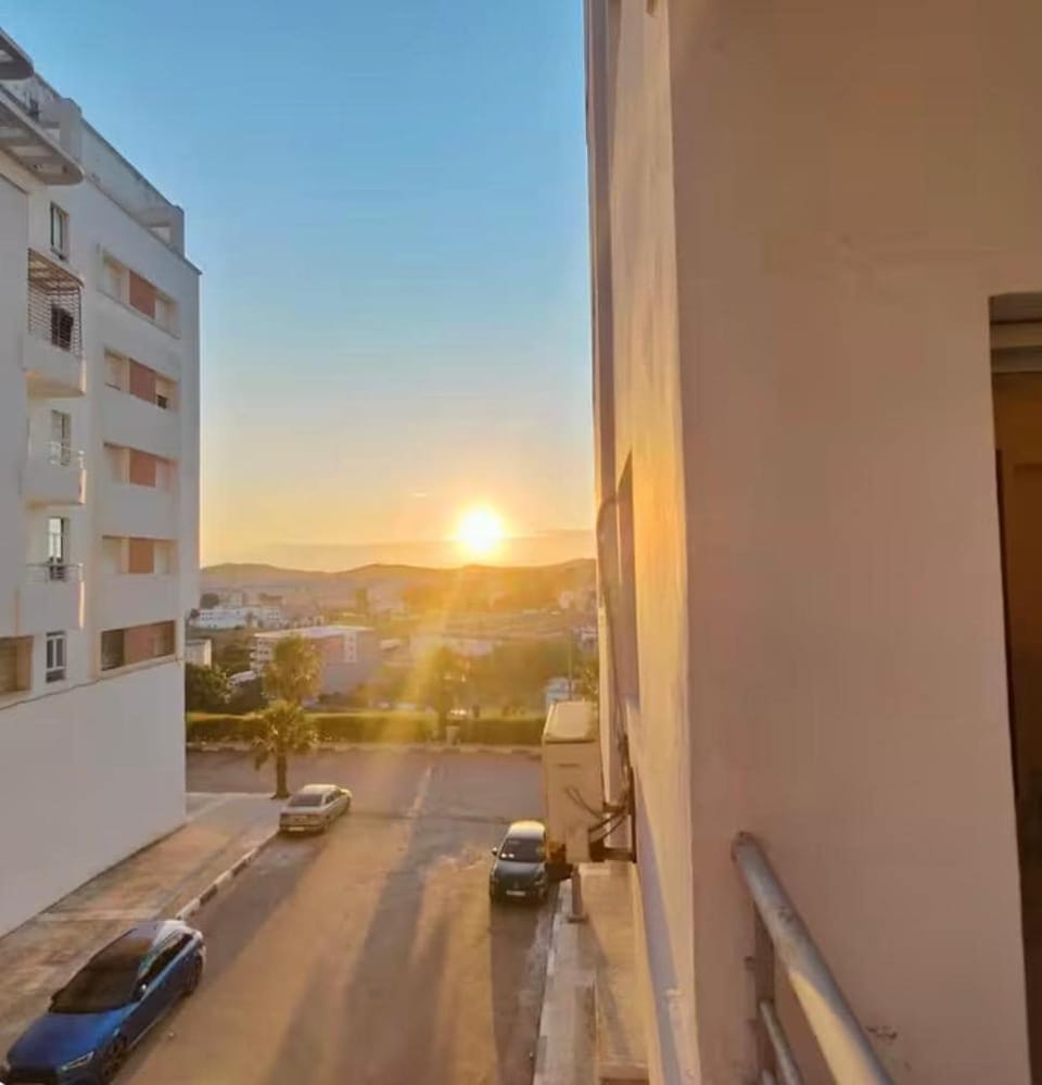 Modern Comfort Airport 2 Beds Apartment in Tangier