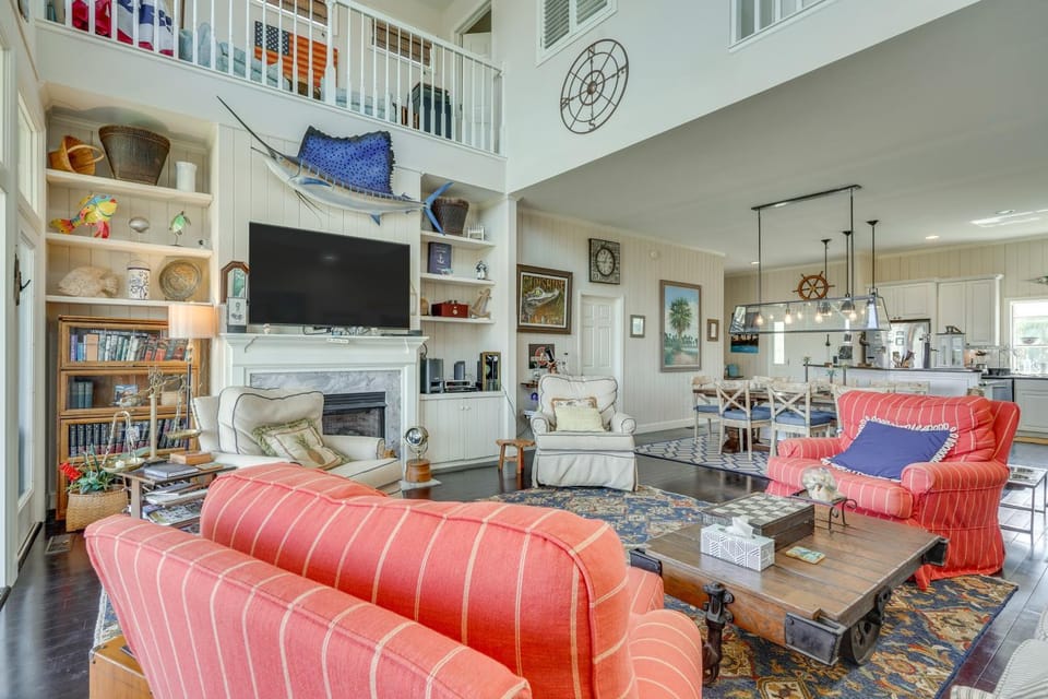 Marina & Golf Course Views: Edisto Island Home House in Edisto Beach