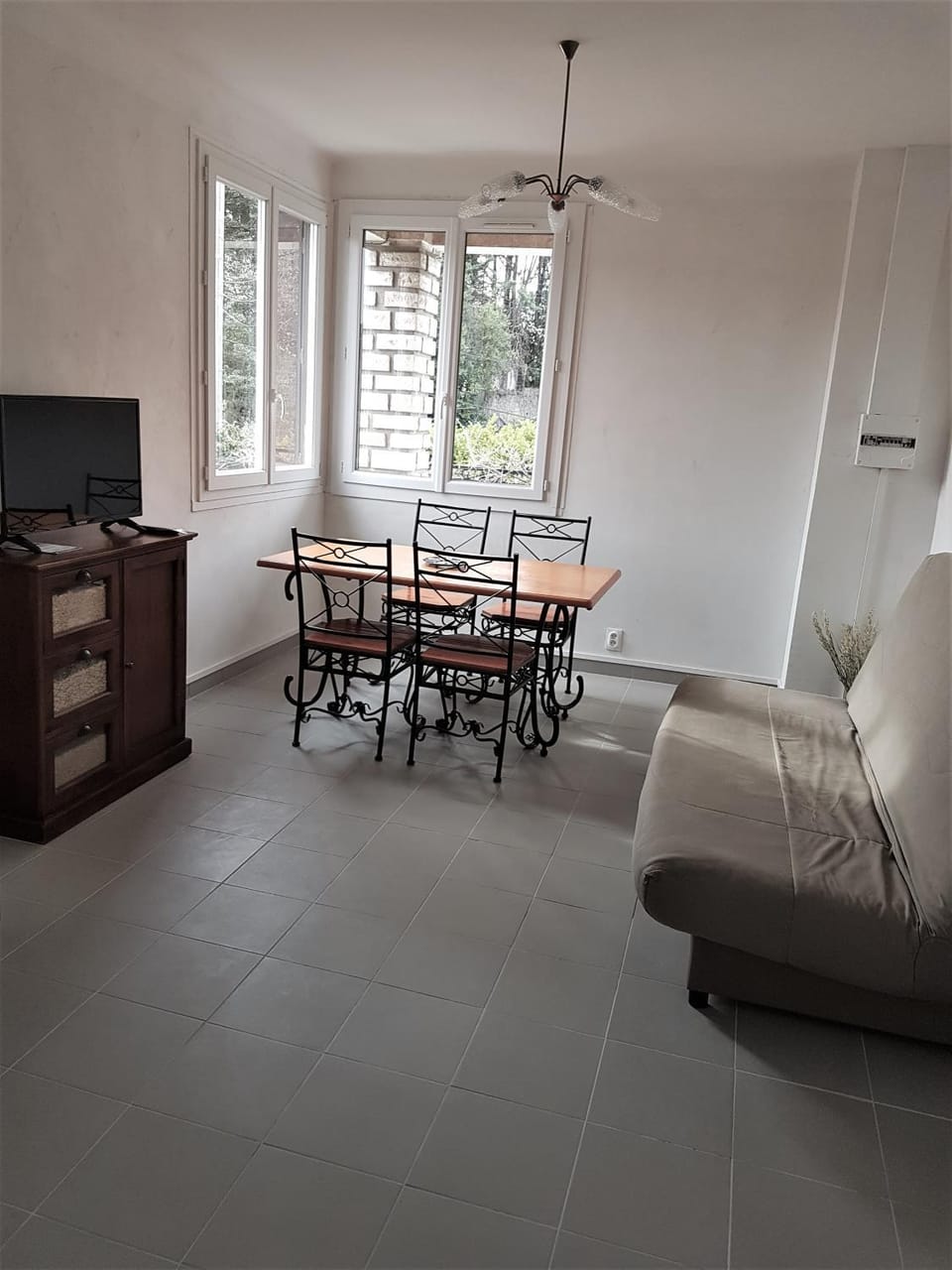 vintage Apartment in Alès