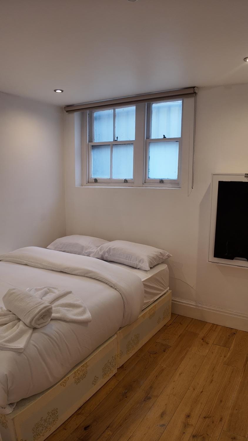 Ideal 2BHK in upper Berkeley BK1 Apartment in City of Westminster