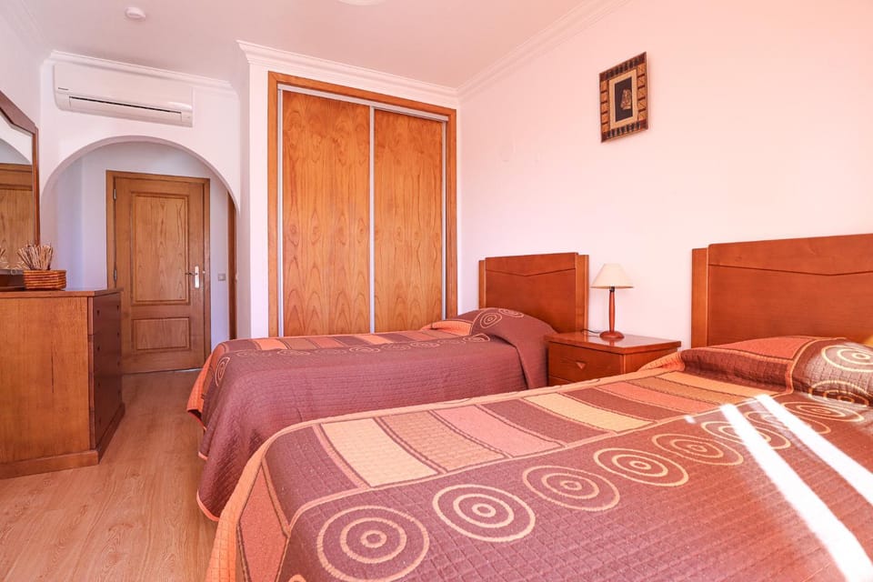 Bed, Photo of the whole room, Bedroom, wardrobe, air conditioner