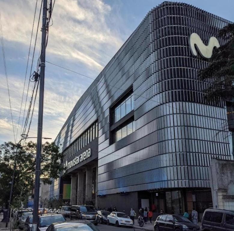 Movistar Arena caminando!! 1 a 3 personas, a estrenar premium con balcon Apartment in Buenos Aires