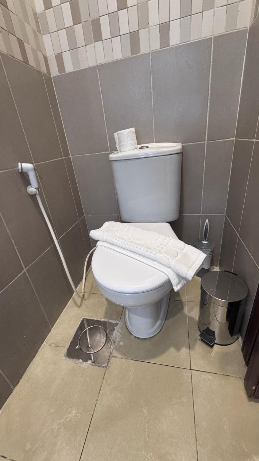 Toilet, Bathroom