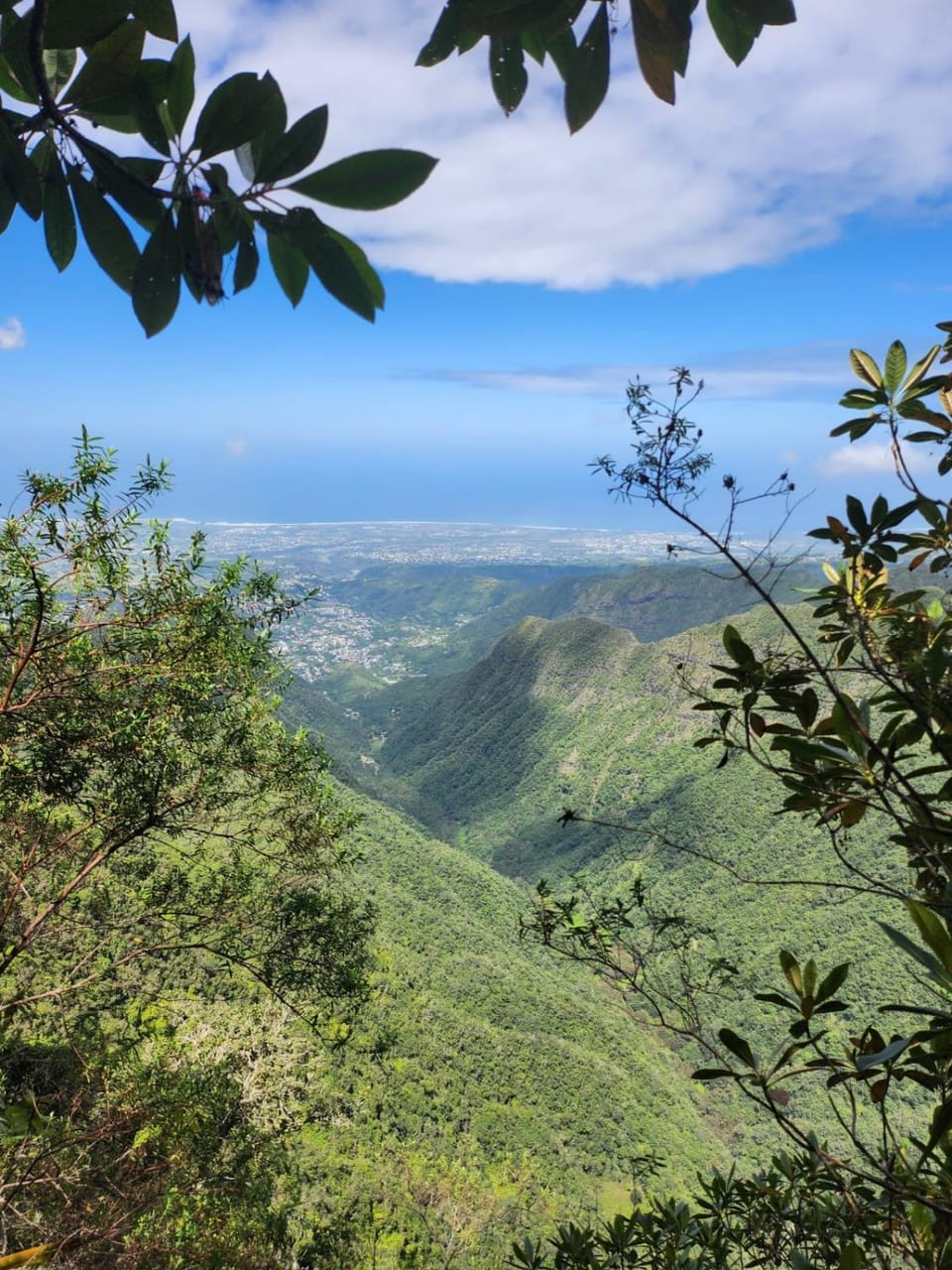 Nearby landmark, Day, Natural landscape, Hiking, Mountain view, Sea view