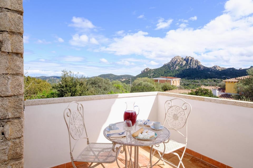 Natural landscape, Balcony/Terrace, Mountain view