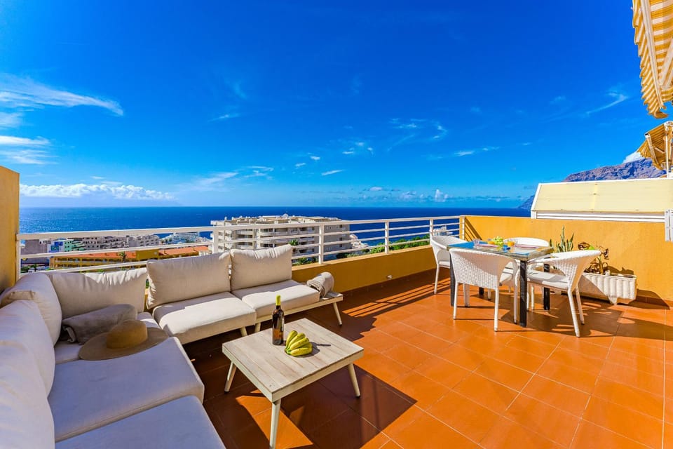 Eva The View Apartment in Acantilados de Los Gigantes