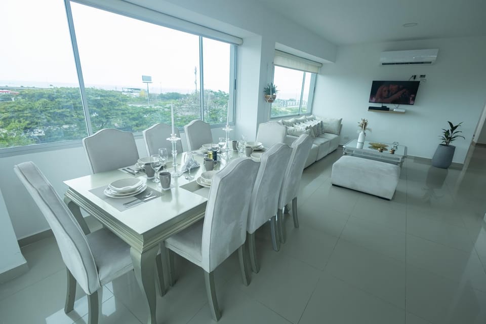 TV and multimedia, Living room, Seating area, Dining area, Sea view, air conditioner