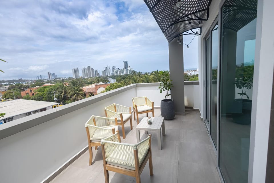 Patio, Day, View (from property/room), Balcony/Terrace