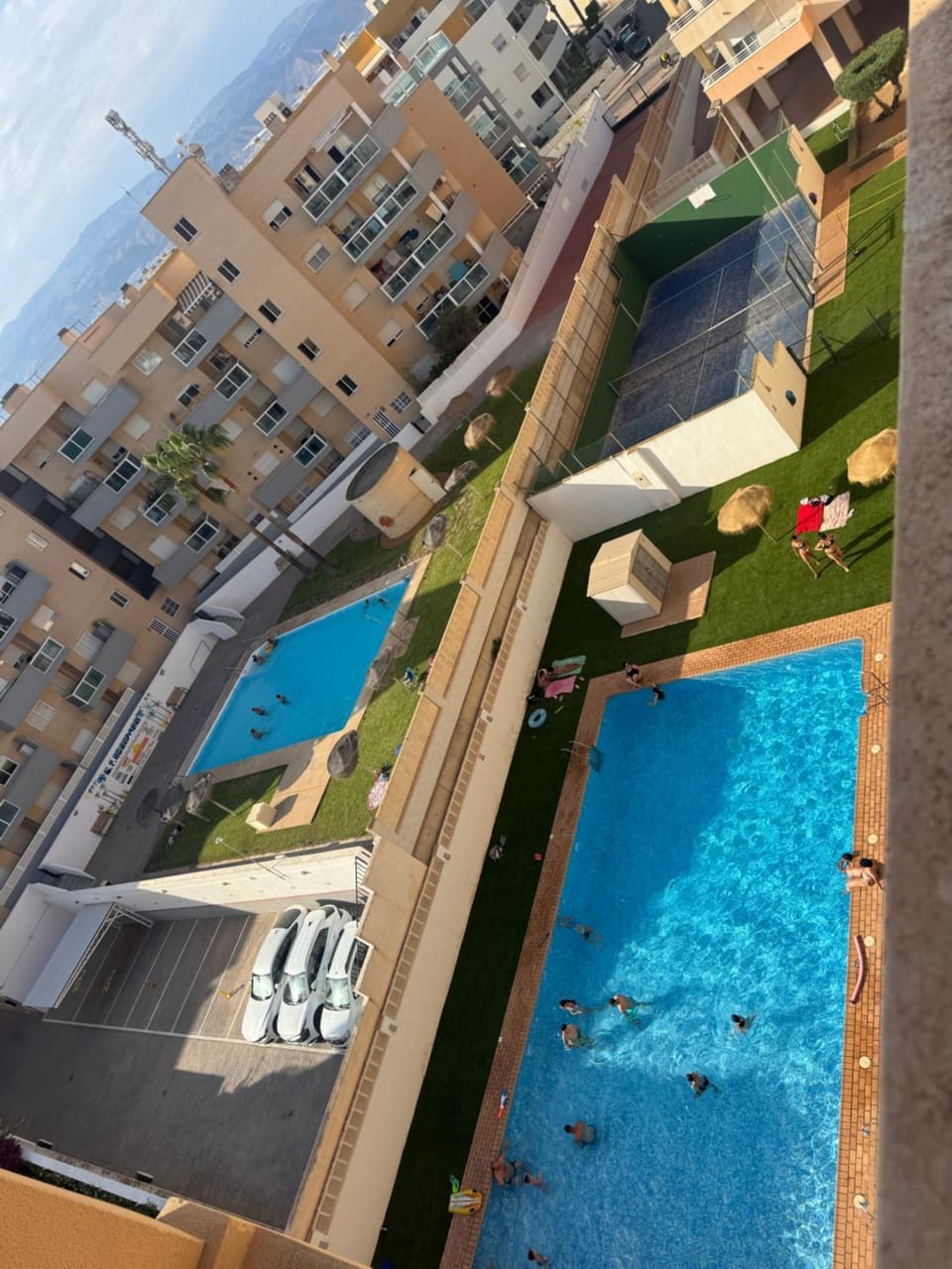 piso avda sabinal con piscina Apartment in Roquetas de Mar