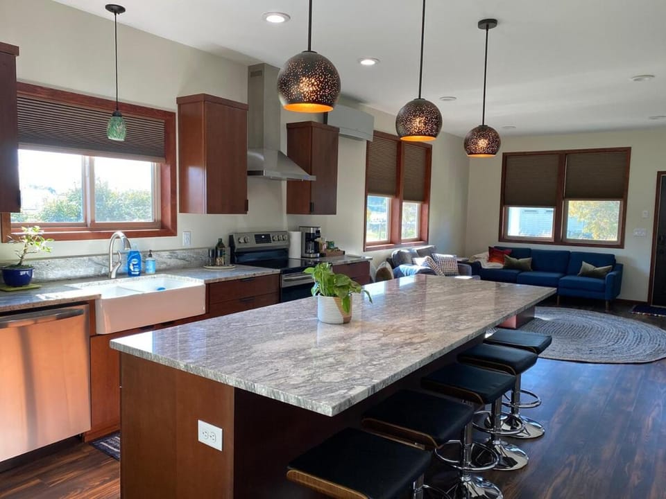 Town n Country House in Monmouth