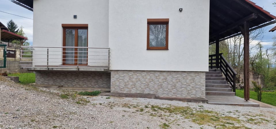 Property building, Spring, Day