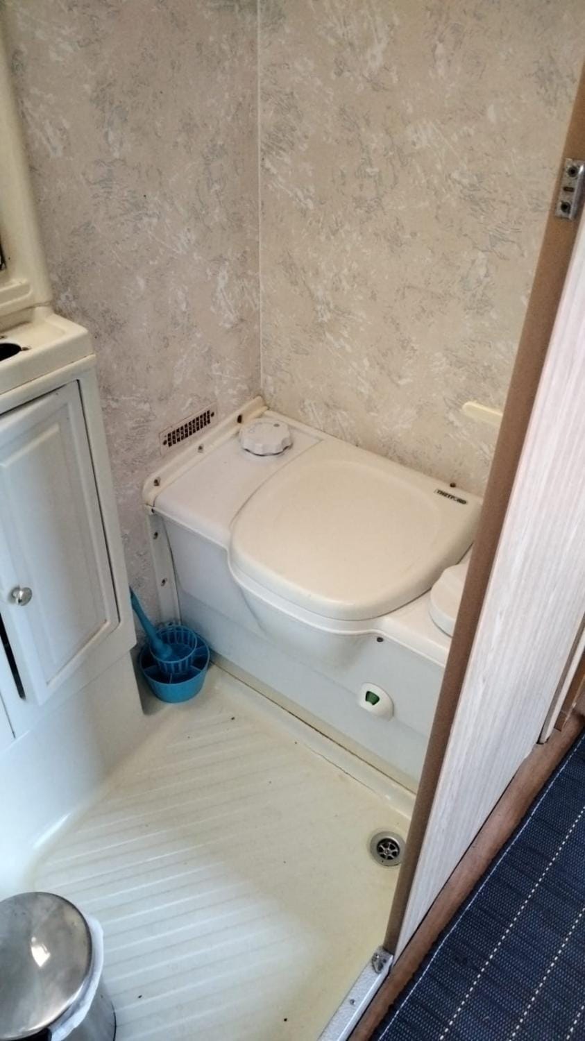Toilet