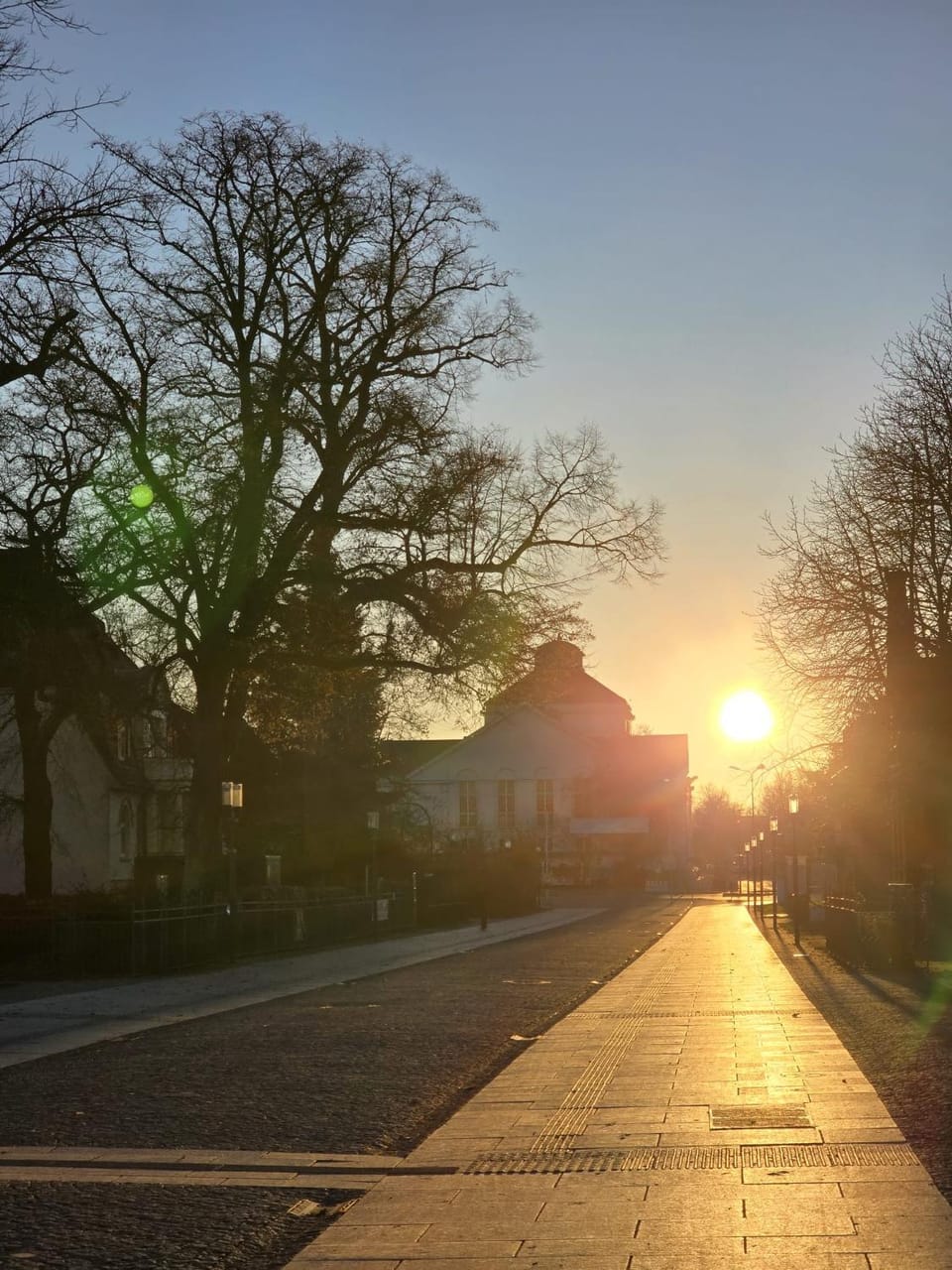 Property building, Area and facilities, Location