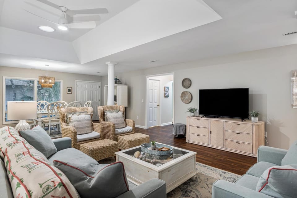 1022 Sparrow Pond Cottage by Akers Ellis Rentals House in Kiawah Island