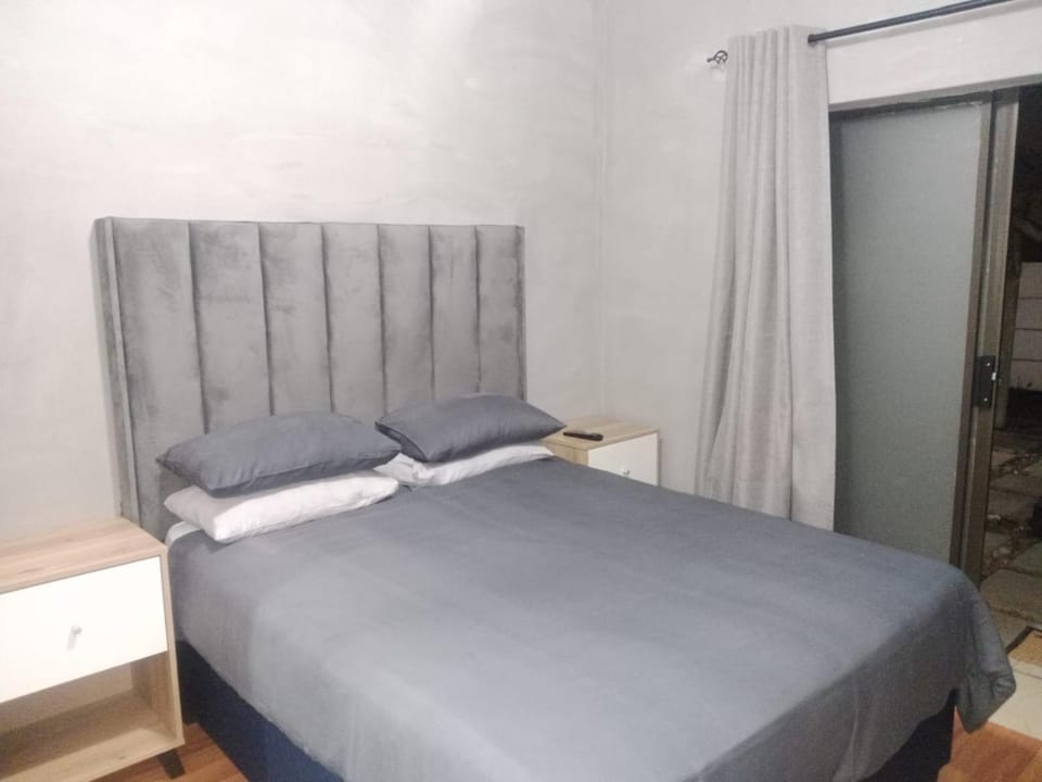 The Private and Cosy Guest House 5 Bed and Breakfast in Gauteng