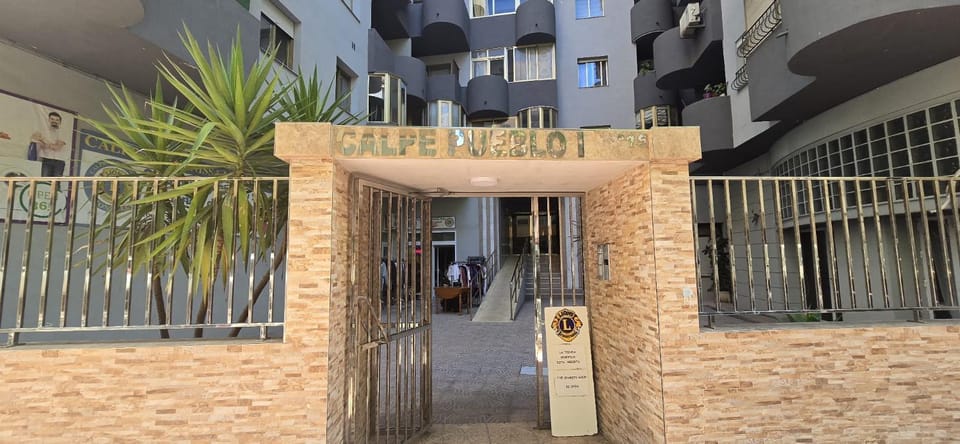 Property building, Facade/entrance