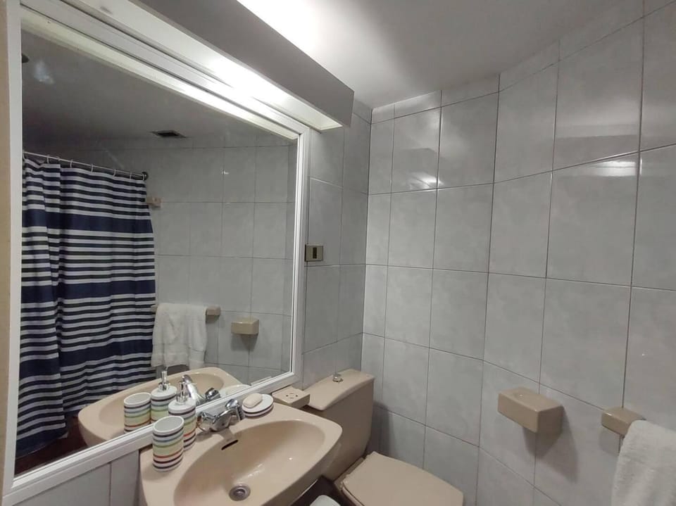 Apartment with amazing view on Acapulco beach Apartment in Vina del Mar