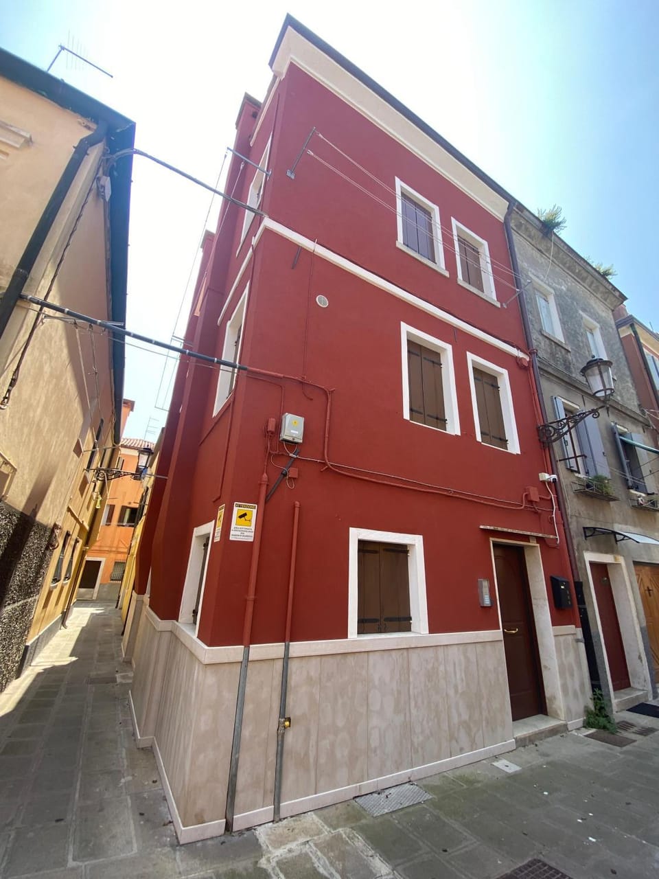 Property building, Street view