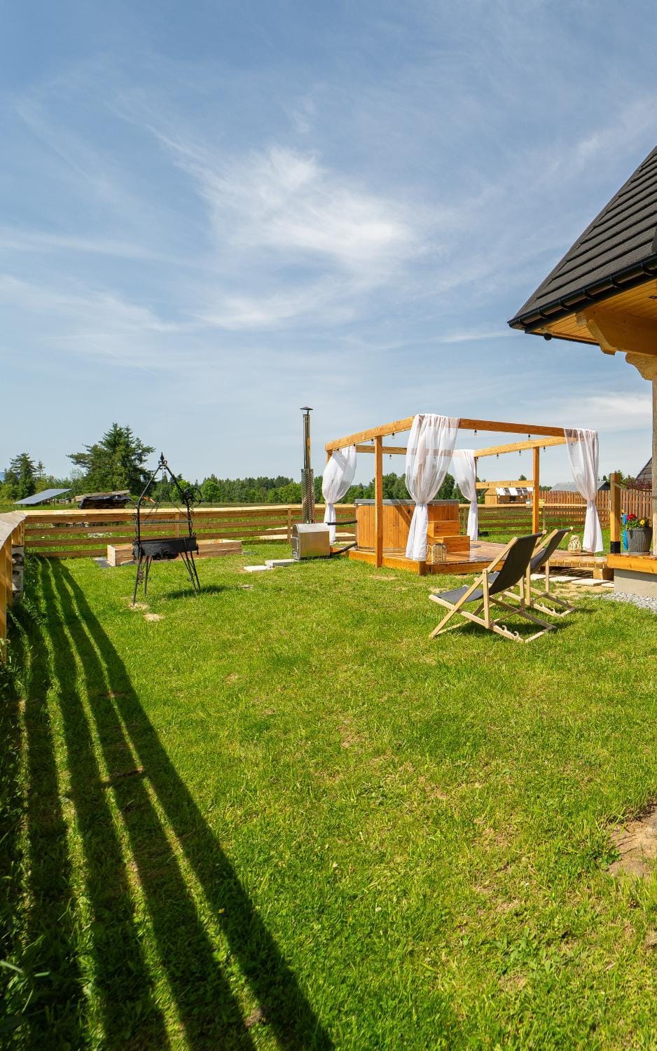 Natural landscape, Garden, Garden view, sunbed