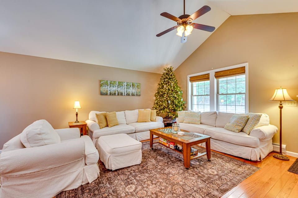 Private Community Beach: Family Conway Retreat! House in Conway