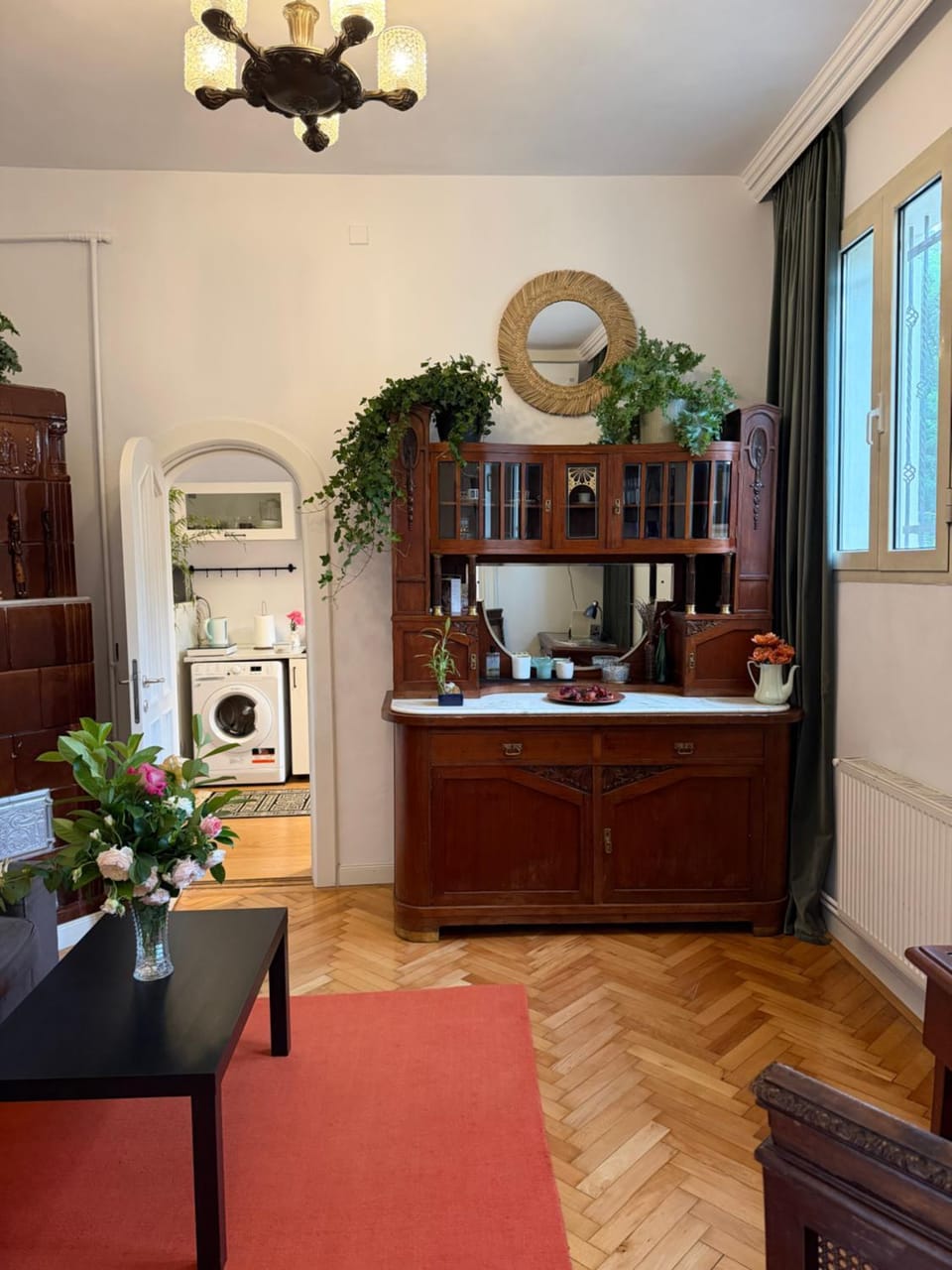 Authentic Interbelic Villa in the city center Apartment in Bucharest